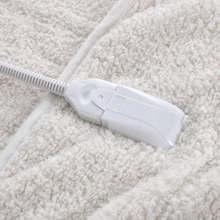 Tufted Cosy Fleece Heated Throw